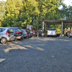 Parking à l'arrière du pavillon